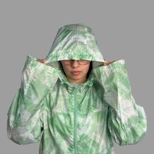 Chaqueta Impermeable ASOS Mujer – Estampado Tie-Dye Verde